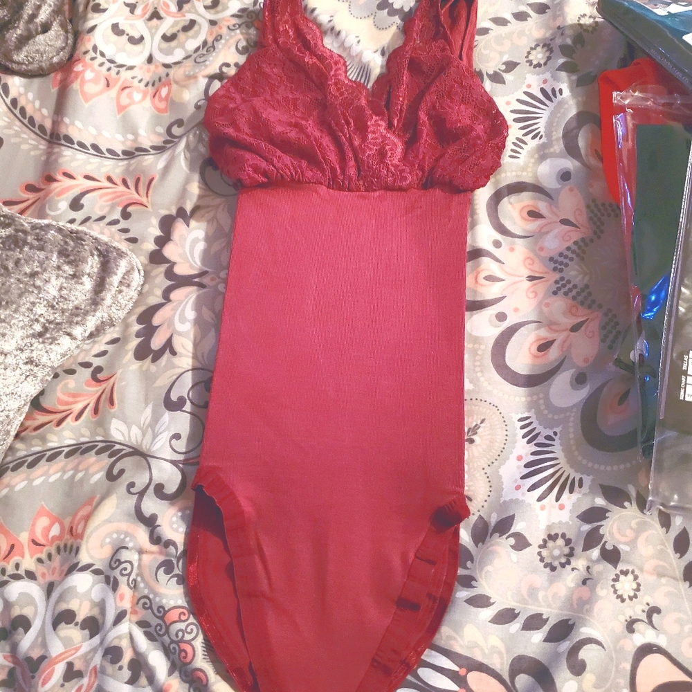 Body - Picture 1 of 3